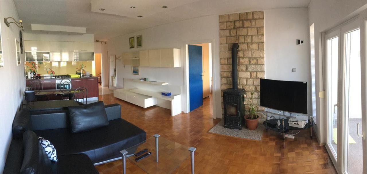 Apartment Tin 克尔克 外观 照片